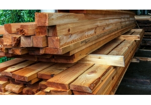 木包(bao)裝箱選(xuan)擇時要(yào)注意的(de)細節