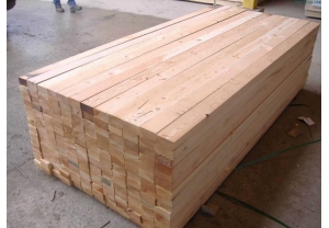 影(ying)響木托(tuō)盤質量(liàng)的主要(yao)因素